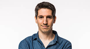 טל סולומון קריין באנגלית